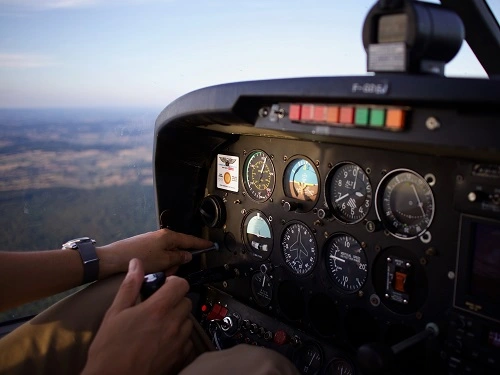 Avionics & Airborne Systems